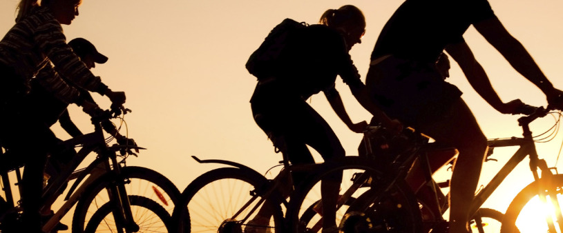 group-biking-sillouette